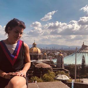 Meet your Posher, Rena